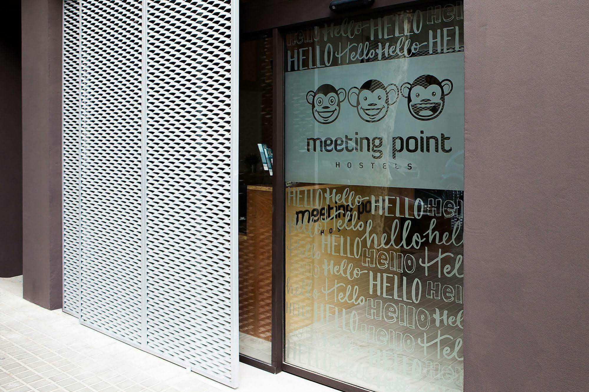 Meeting Point Hostels Barcelona Exteriér fotografie